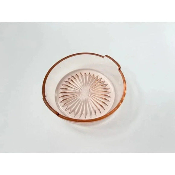 Vintage Pink Depression Glass Starburst Design Jeannette 1930's made Decorative - Picture 6 of 9